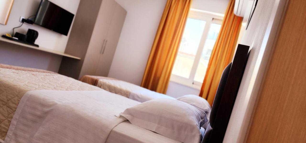 3B Suites Boutique Hotel Саранда Экстерьер фото