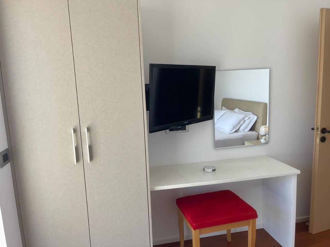 3B Suites Boutique Hotel Саранда Экстерьер фото
