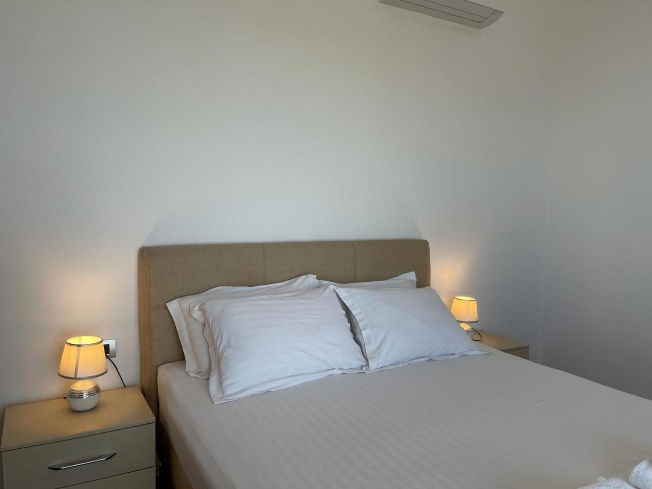 3B Suites Boutique Hotel Саранда Экстерьер фото