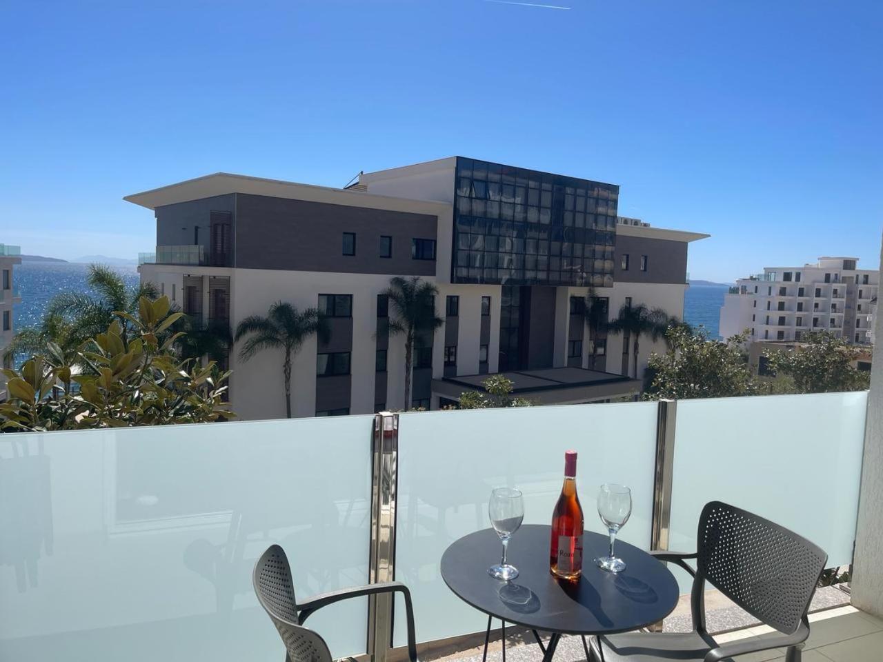 3B Suites Boutique Hotel Саранда Экстерьер фото