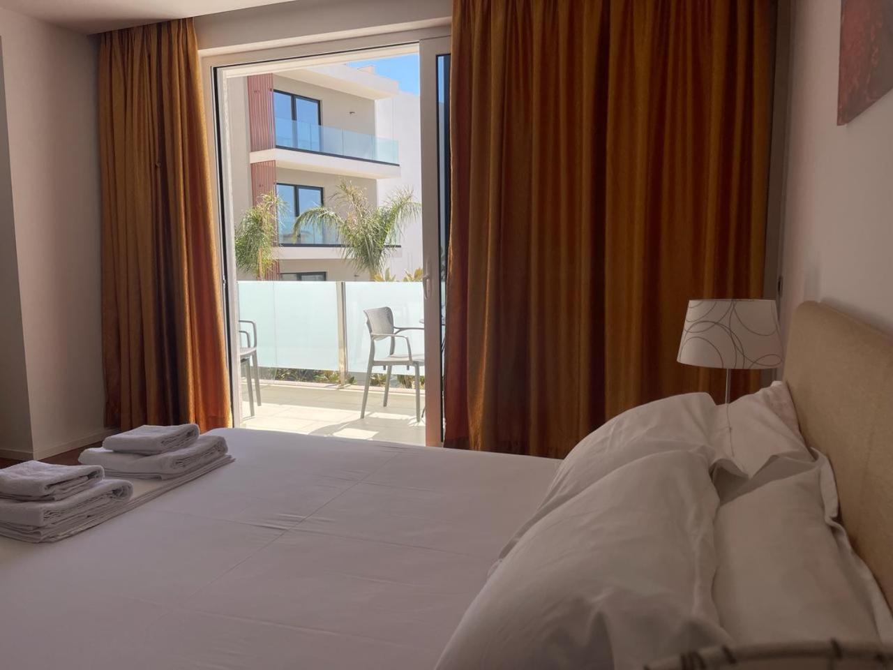 3B Suites Boutique Hotel Саранда Экстерьер фото