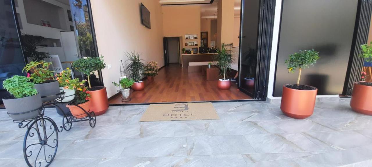 3B Suites Boutique Hotel Саранда Экстерьер фото